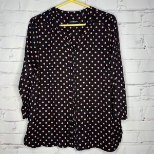 Liz Claiborne large button up top‎
